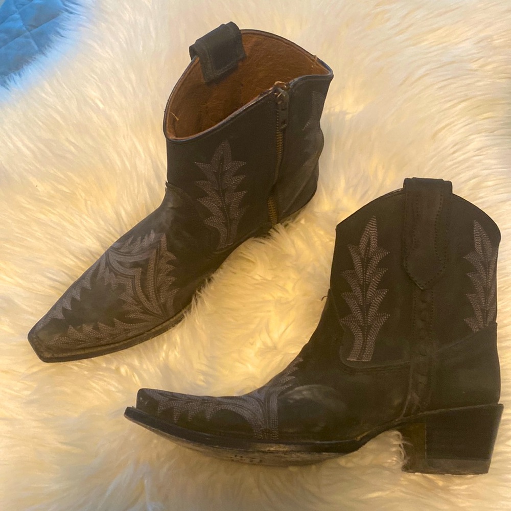Circle G Distressed Black Leather Cowboy Boots Size 10